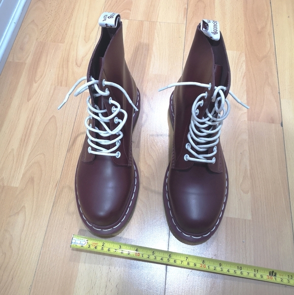 Dr. Martens 1460 Pascal 8-eye boots Cherry red Virginia leather - Picture 7 of 13